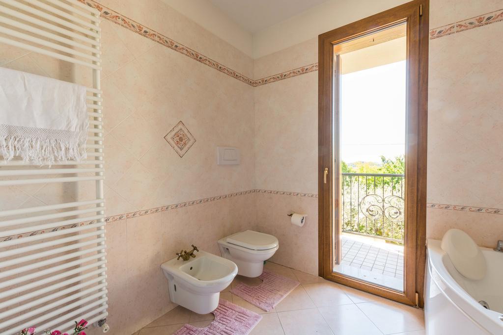 فيلا Maryhouse بورسو ديل جرابا المظهر الخارجي الصورة